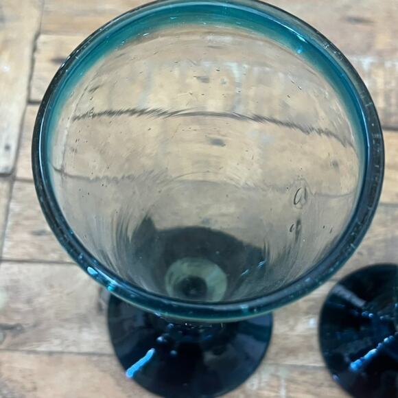 Blue & Green Goblet Wine Glasses Set of 3 Handblown Bubbles Mexico - Picture 9 of 15